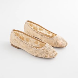 Cora Raffia Flats