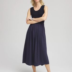 Petite Crochet-Bodice Maxi Dress