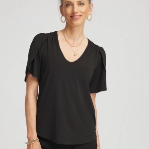 Petal-Sleeve Voop Neck Tee