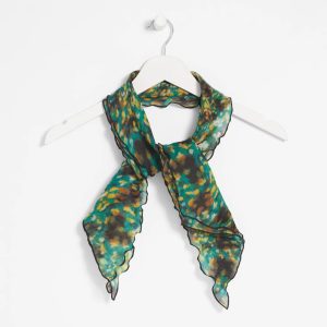 Printed Woven Ruffled Neck Scarf