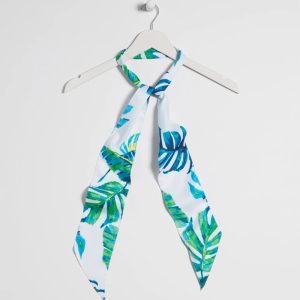 Island Motif Skinny Scarf