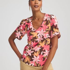 Floral Petal-Sleeve Voop Neck Tee
