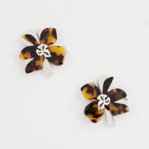 Tortoise Floral Stud Earrings