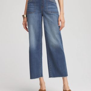 Pull-On Cropped Wide-Leg Frayed Jeans