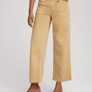 Neutral Pull-On Cropped Wide-Leg Frayed Jeans